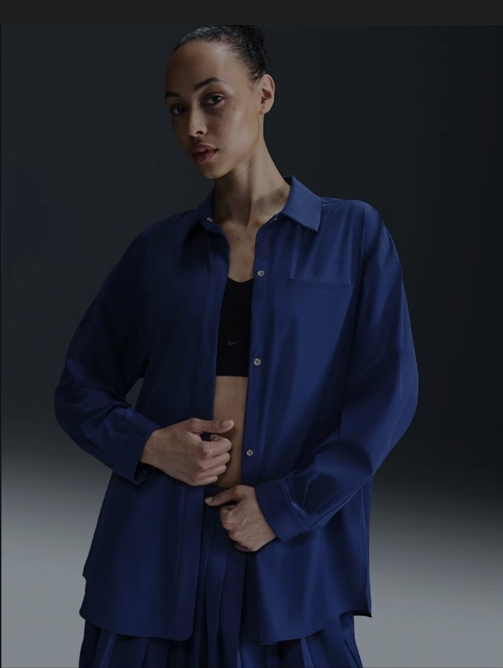Nike Women's 24.7 Perfect Stretch Dri-FIT Oversized Long Sleeve Shirt Blue